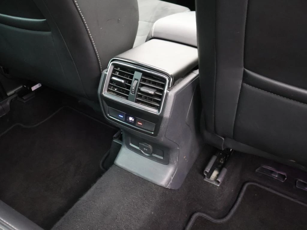 Škoda Kodiaq Kodiaq 1.5TSI 150PK *AUTOMAAT*7 ZITPLAATSEN*PANODDAK*CAMERA*ALCANTARA*LEDER*PDC*...*