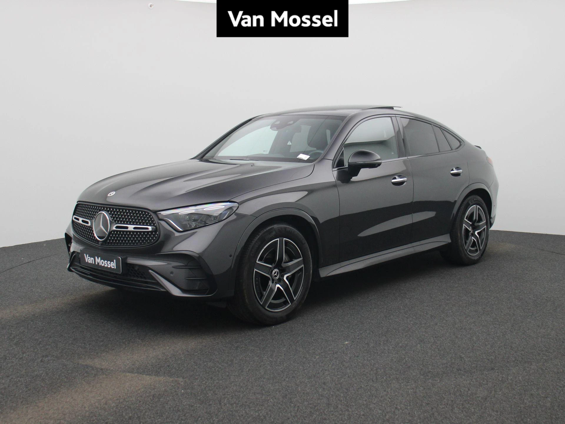 Mercedes-Benz-GLC-image-0