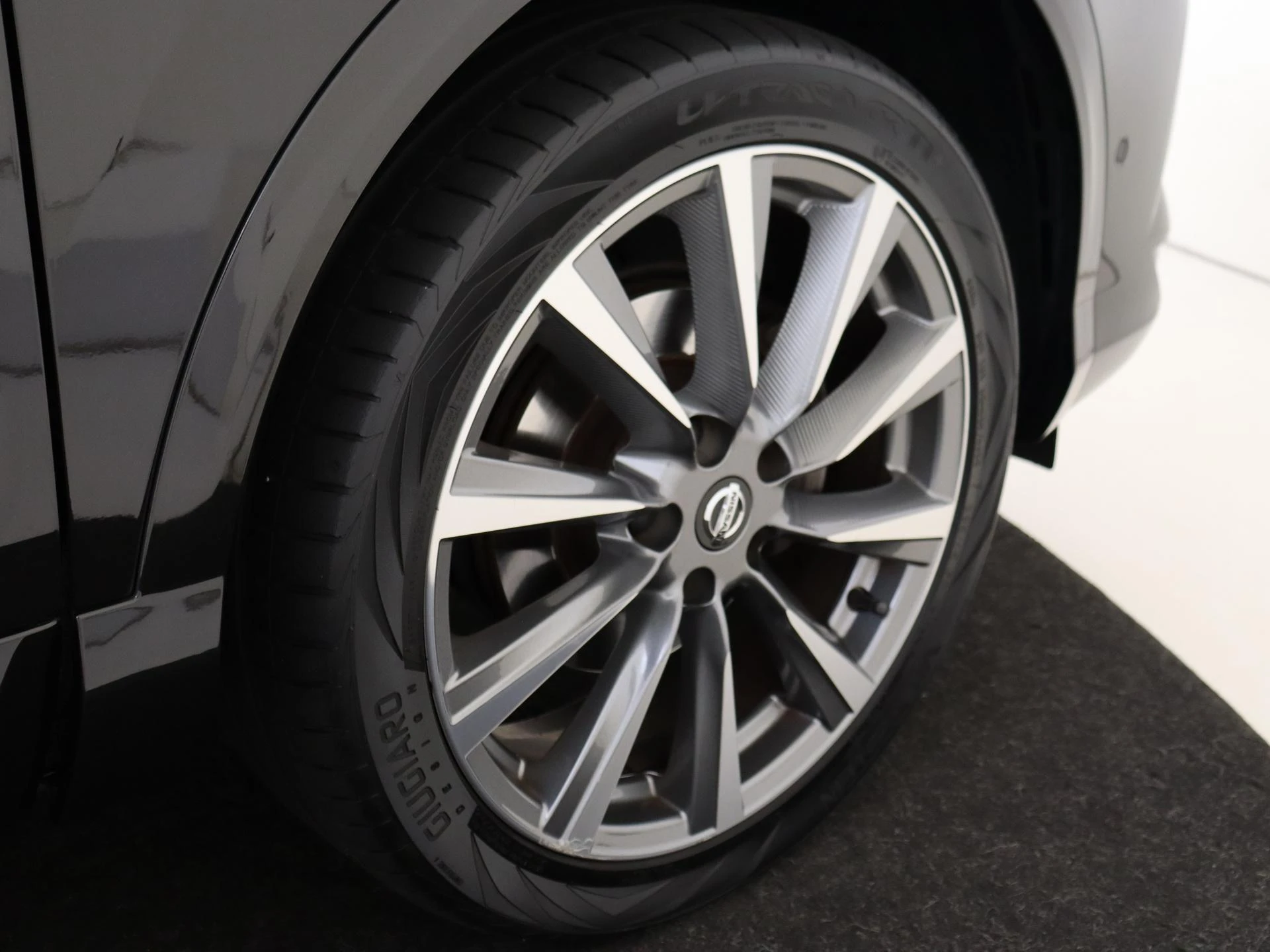 Nissan-QASHQAI-image-28