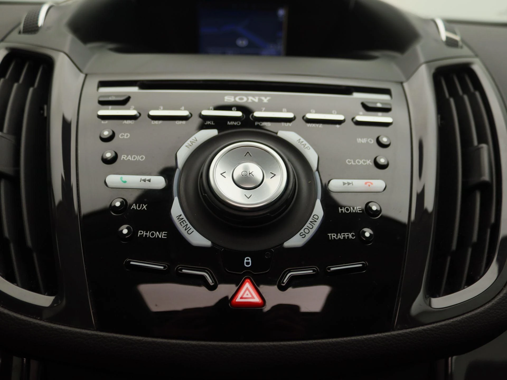 Ford-Kuga-image-9