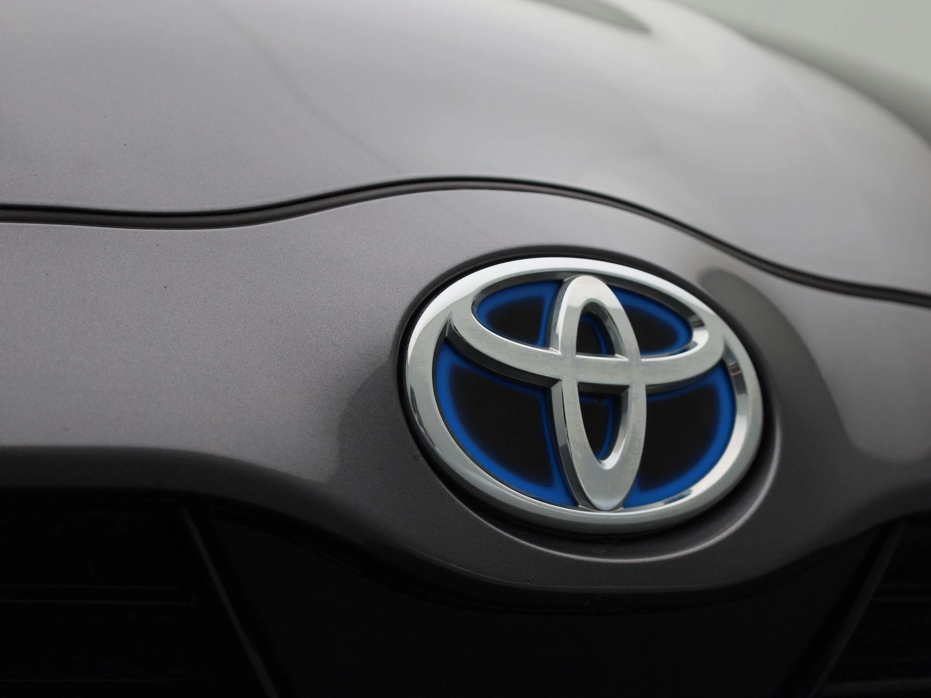 Toyota Yaris 1.5 Hybrid Business Plus