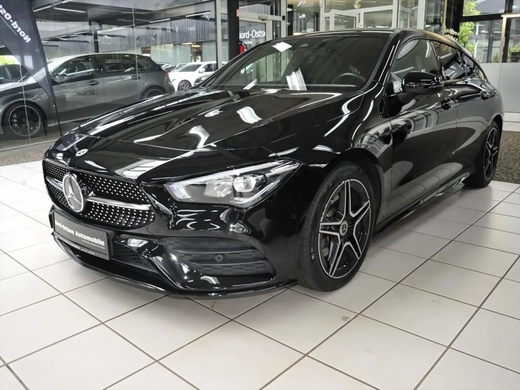 Mercedes-Benz-CLA 220 d-image-7
