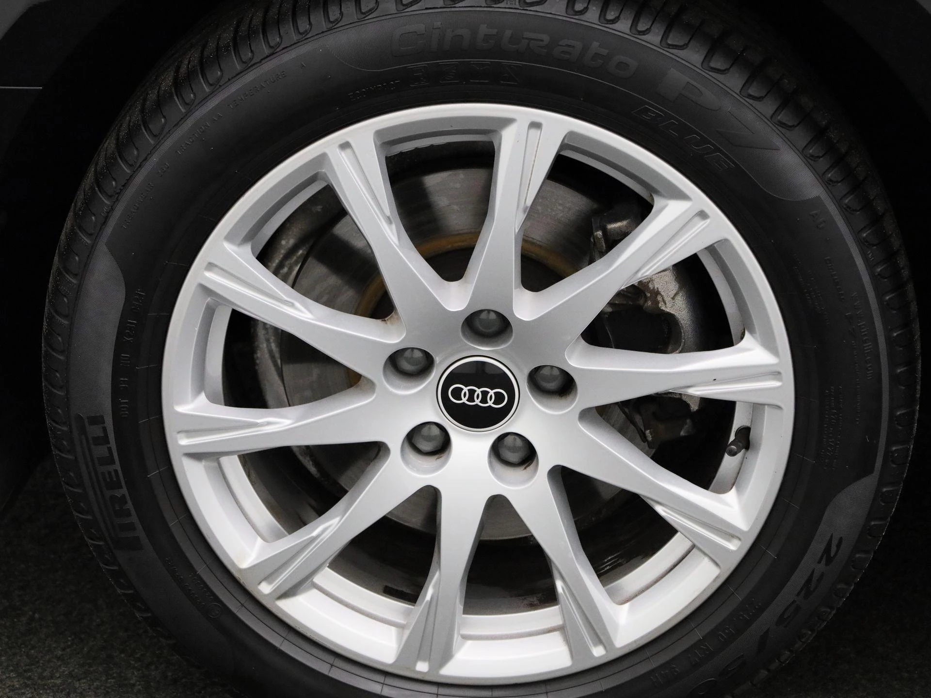 Audi-A4-image-12