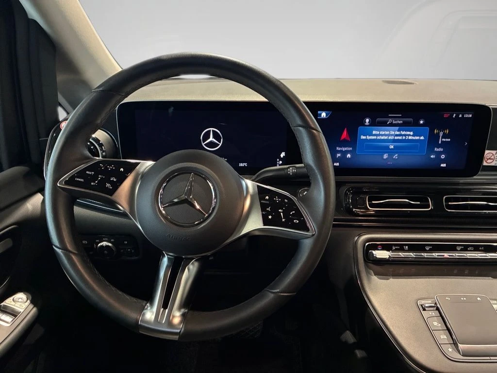 Mercedes-Benz-V-Klasse 220-image-12