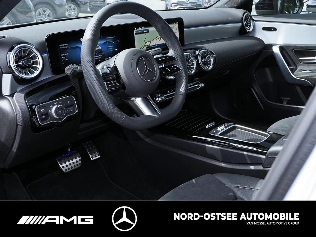 Mercedes-Benz A-Klasse 180 SPECIAL ED. AMG ADVANCED+ PANO KAM NIGHT AMG Line