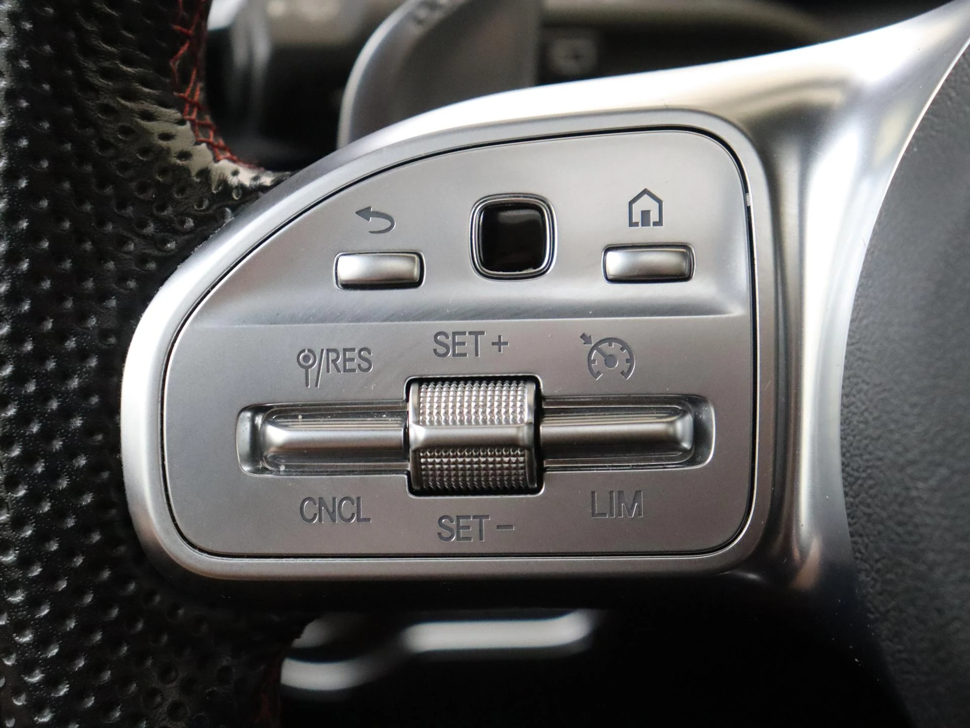Mercedes-Benz A-Klasse AMG 35 4MATIC