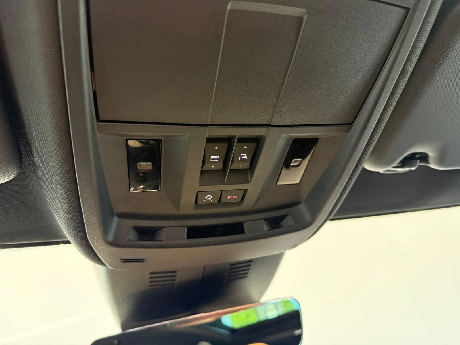 Peugeot-5008-image-18
