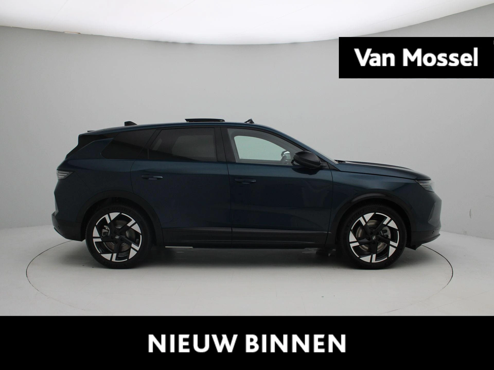 Opel-Grandland-image-0