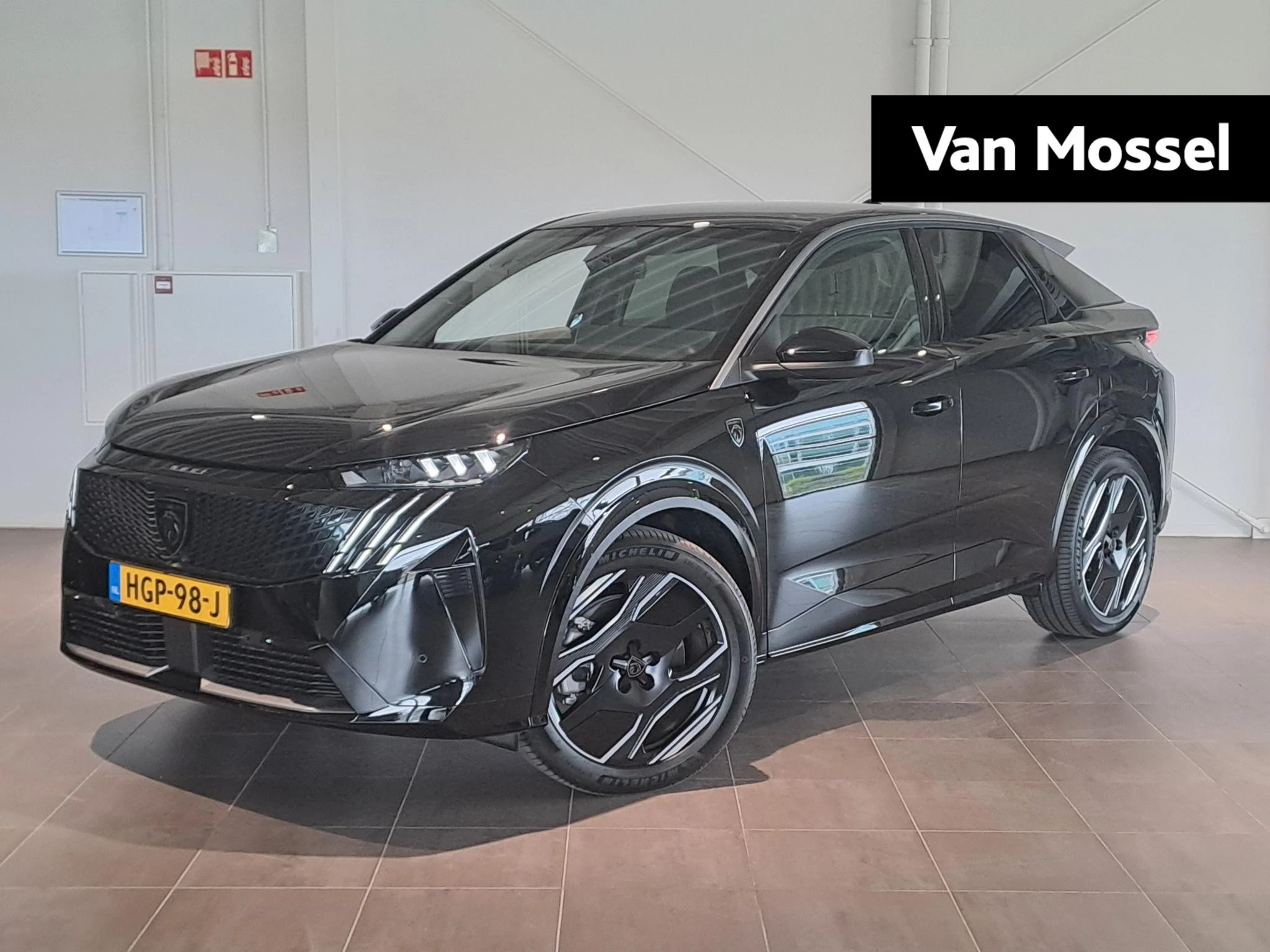 Peugeot-e-3008-image-0