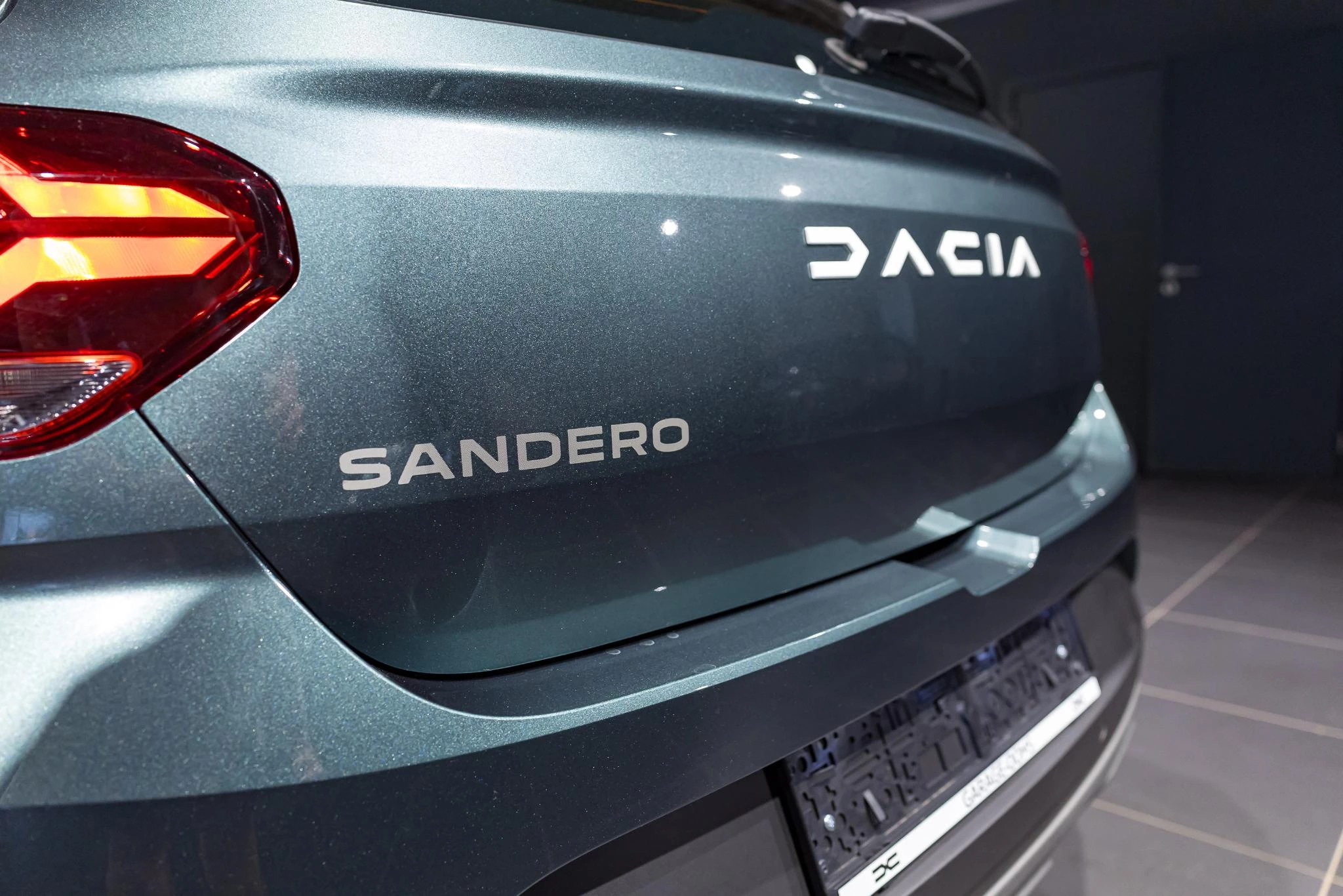 Dacia-Sandero Stepway-image-5