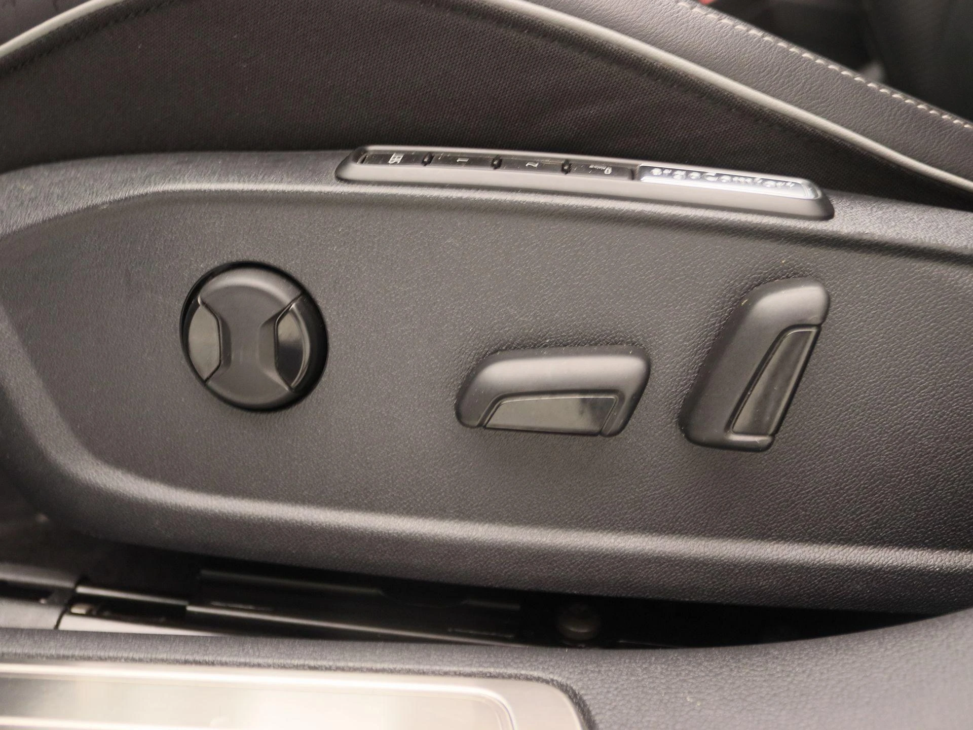 Volkswagen-Arteon-image-12