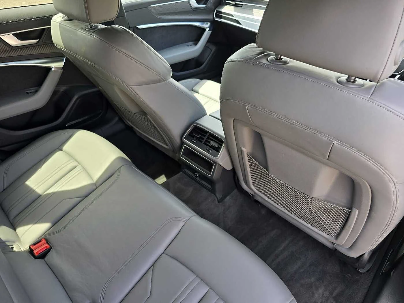 Audi-A6-image-40