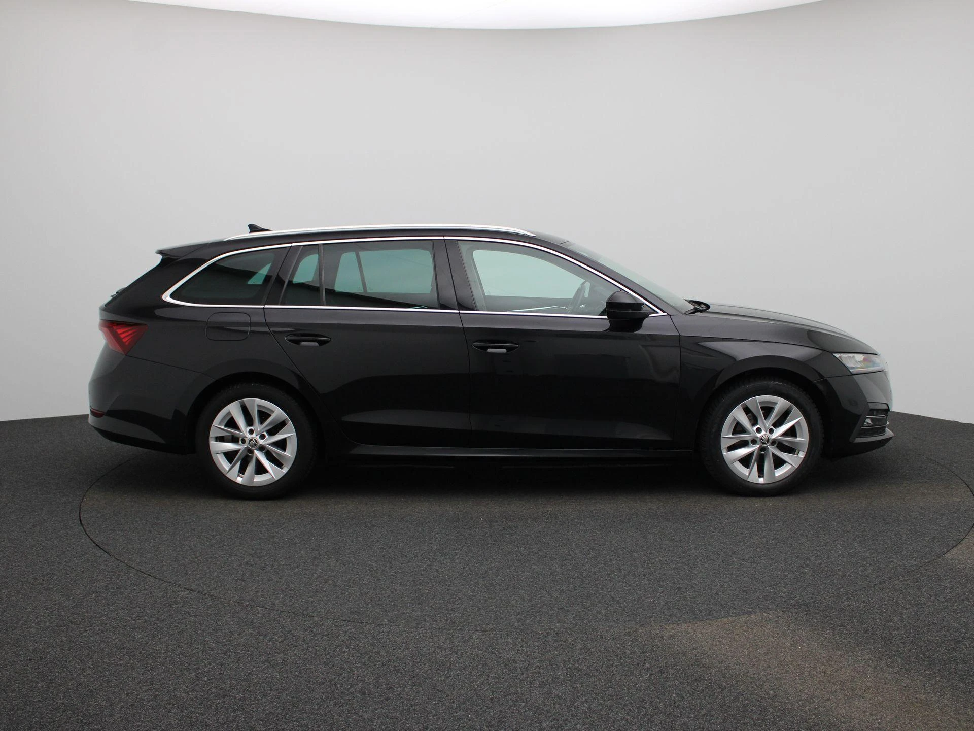 Škoda-Octavia-image-5