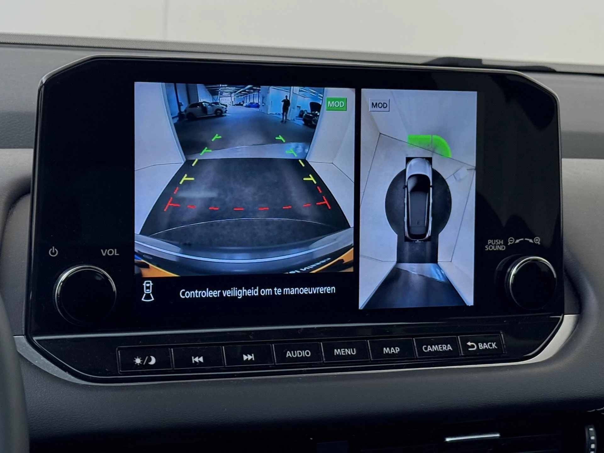 Nissan-QASHQAI-image-17