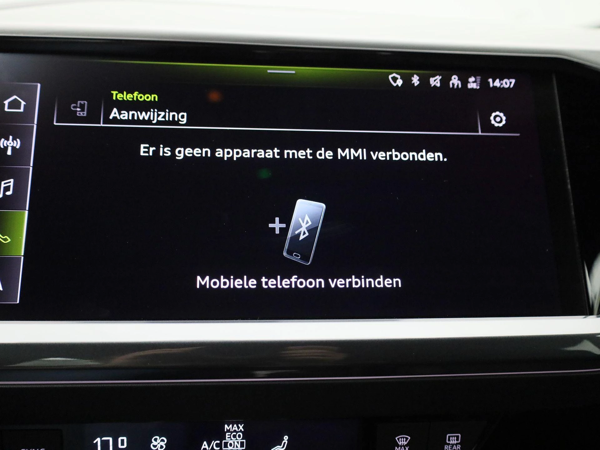 Audi-Q4 e-tron-image-26