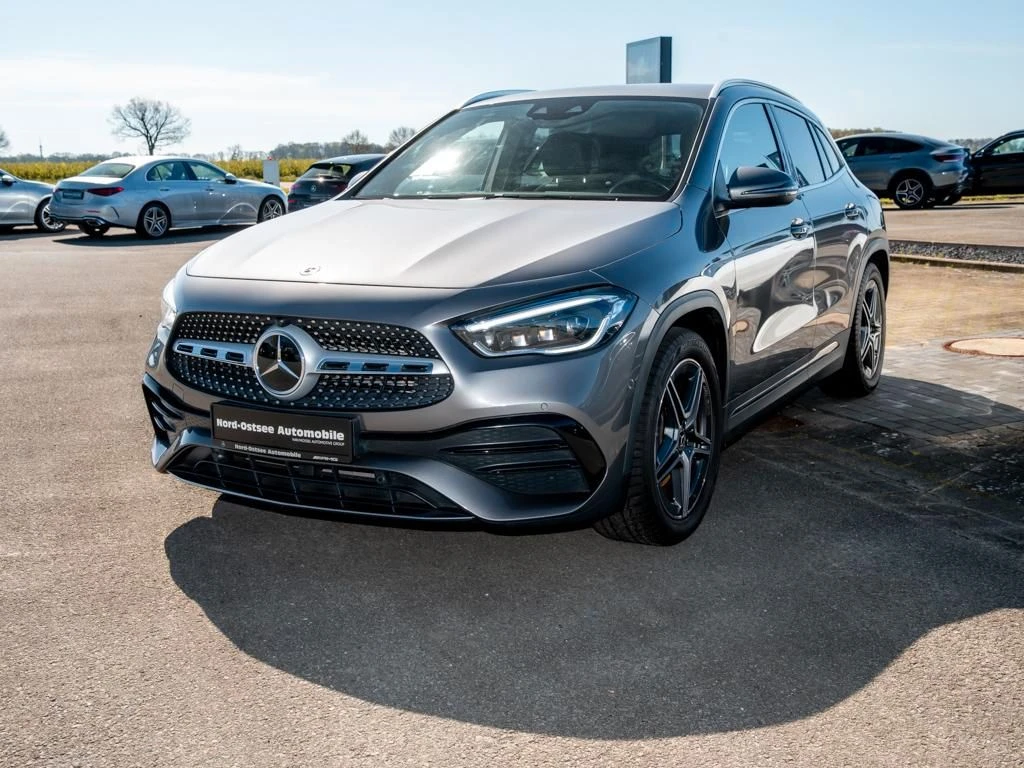 Mercedes-Benz-GLA 250-image-7