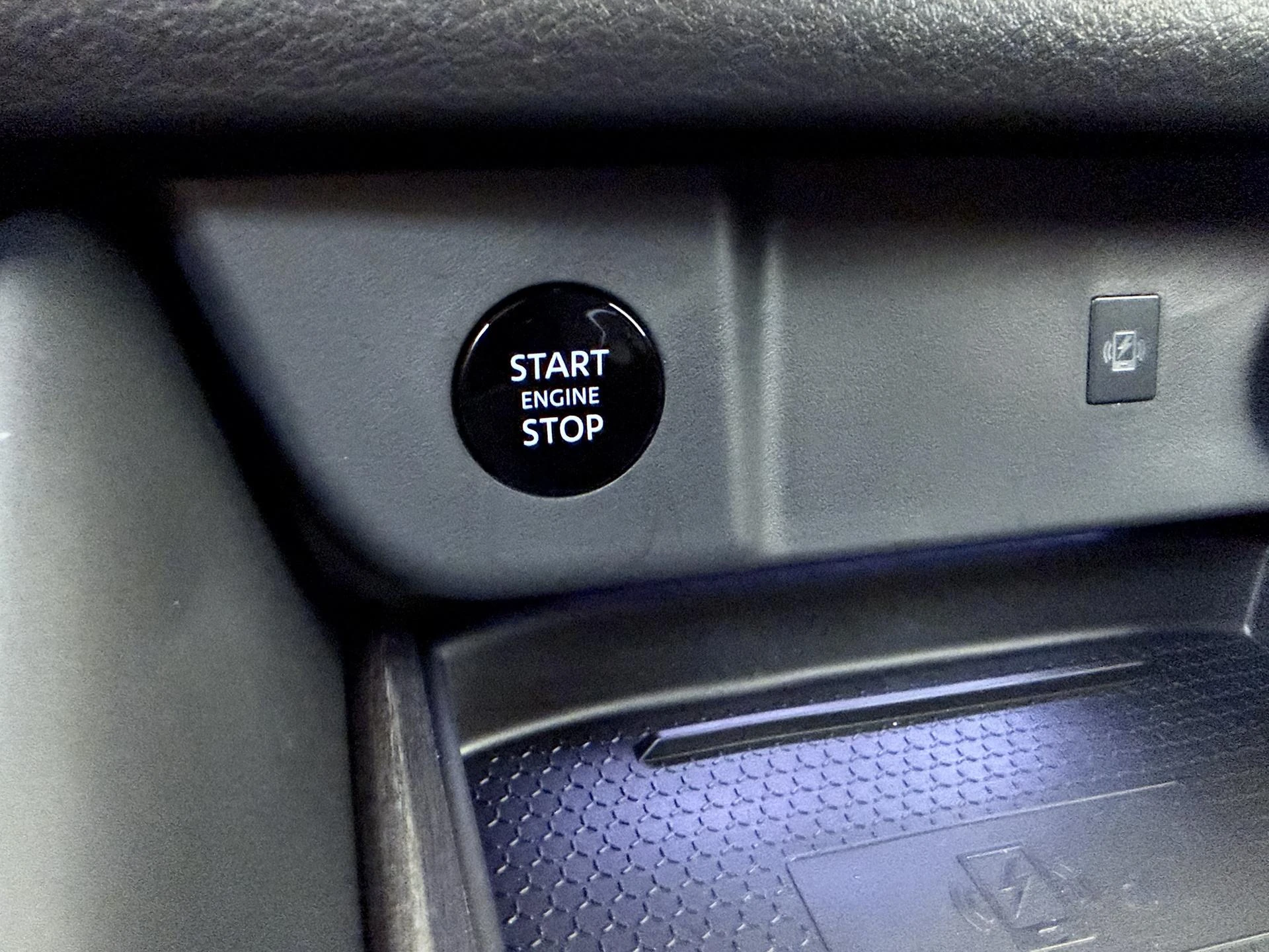 Nissan-QASHQAI-image-22