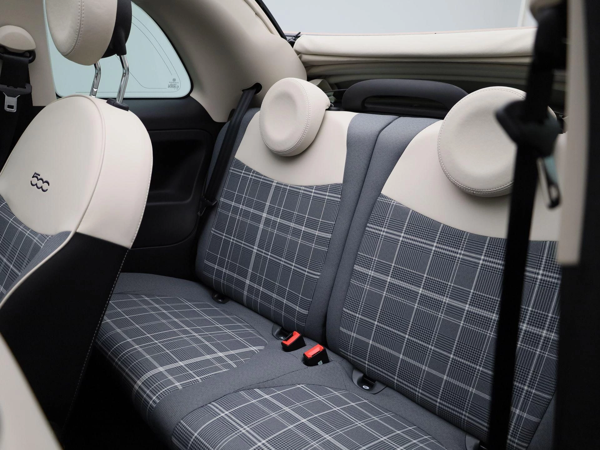 Fiat 500C 1.0 Hybrid Lounge