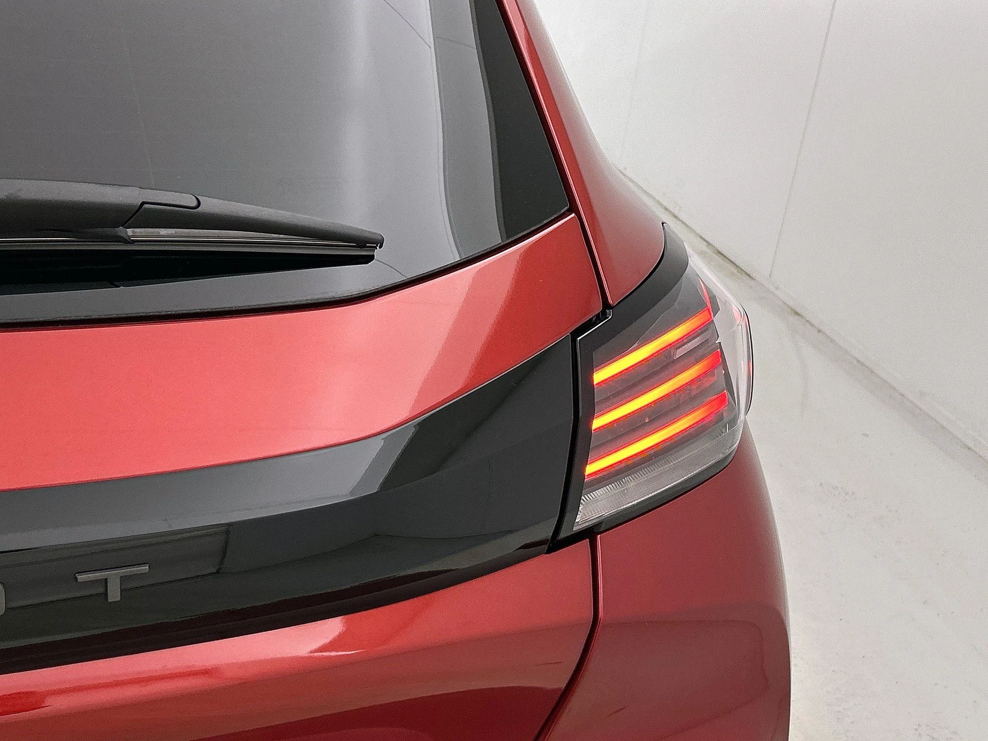 Peugeot 208 100 Allure