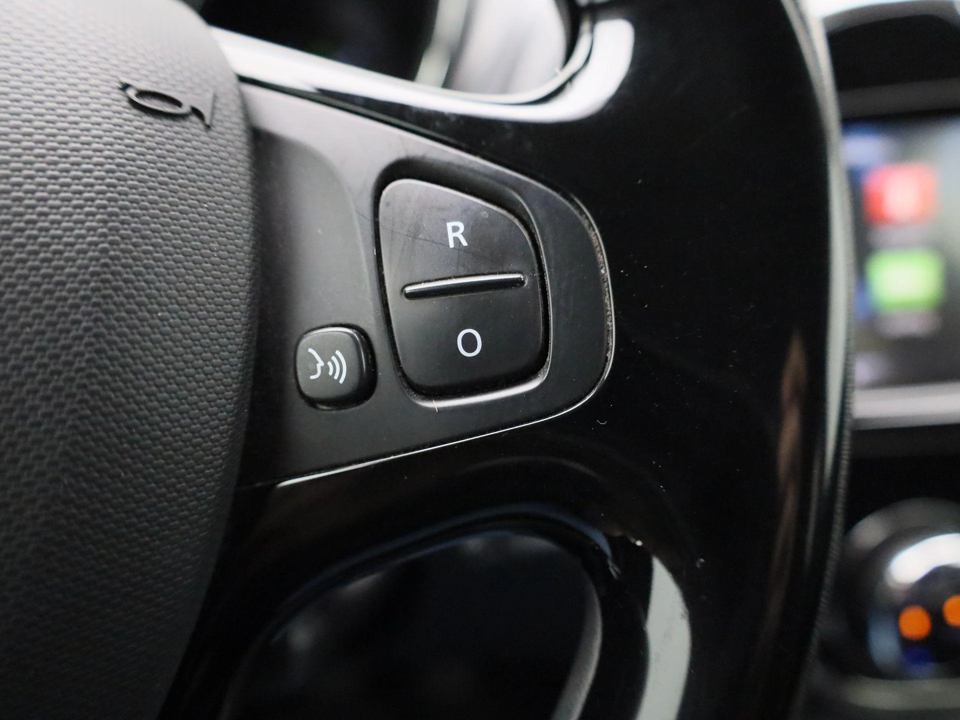 Renault-Captur-image-16