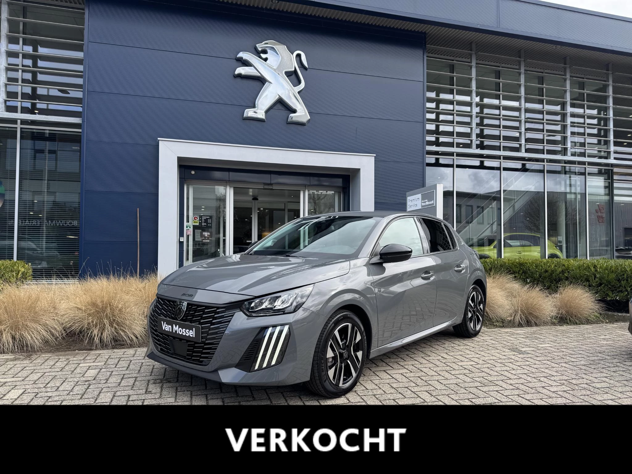 Peugeot-208-image-0