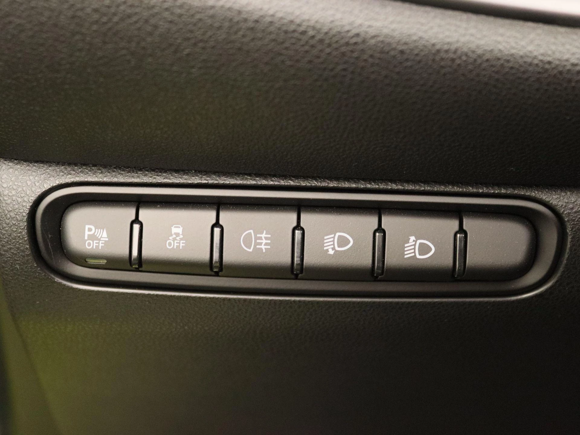 Abarth-500e-image-21