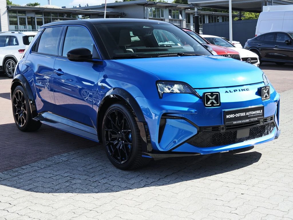 Alpine-A290-image-3