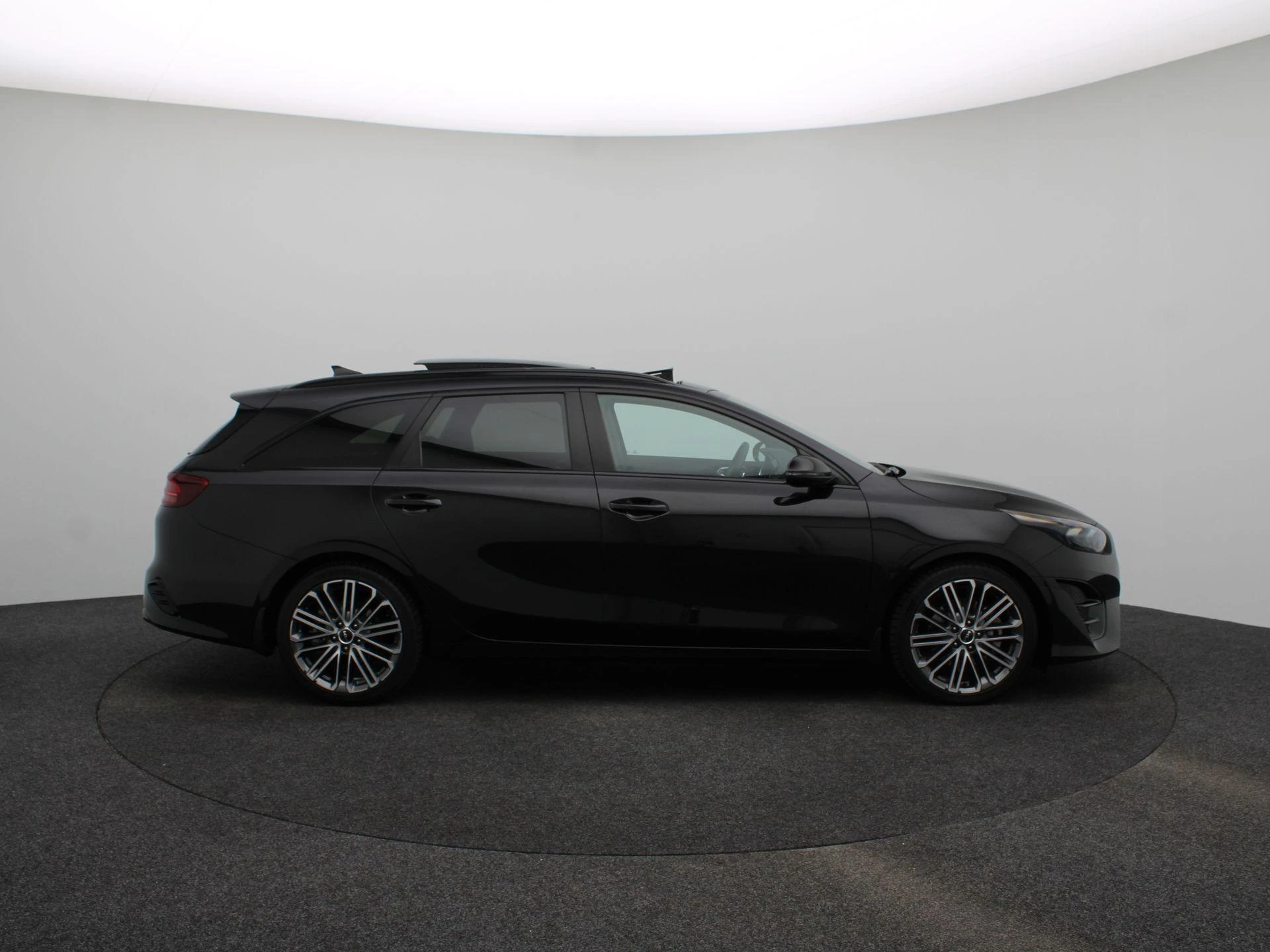 Kia Ceed Sportswagon 1.5 T-GDi GT-PlusLine