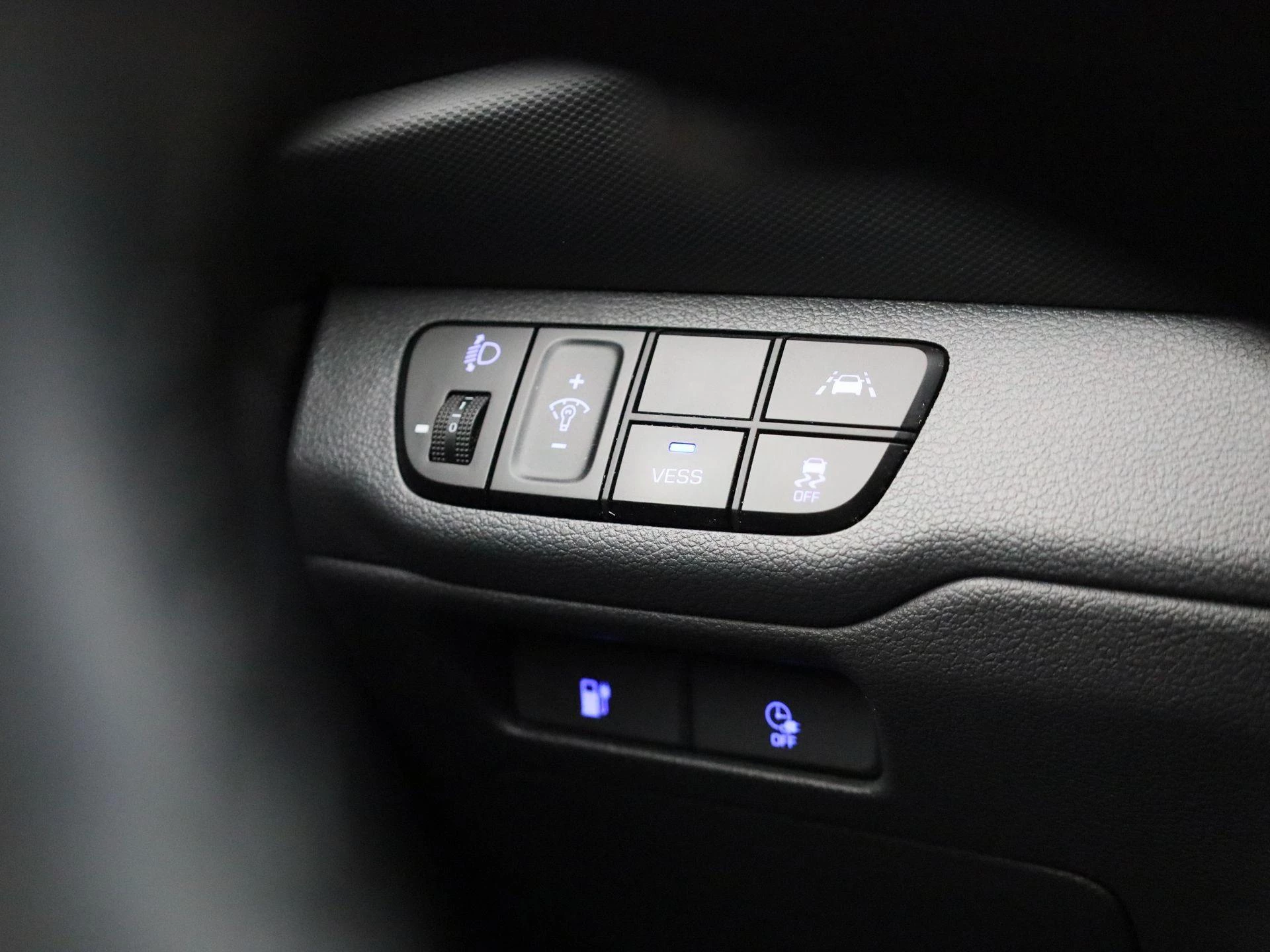 Hyundai-IONIQ-image-22