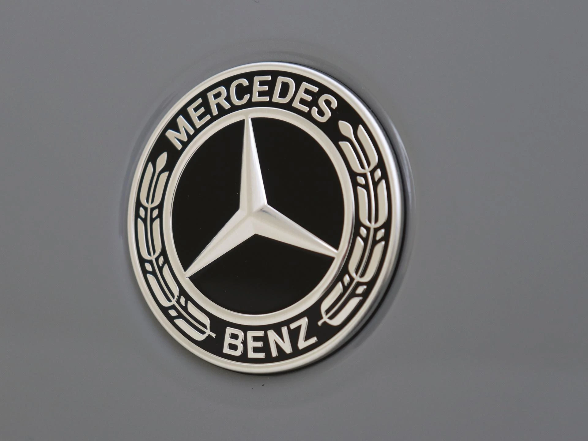 Mercedes-Benz-GLA-image-32