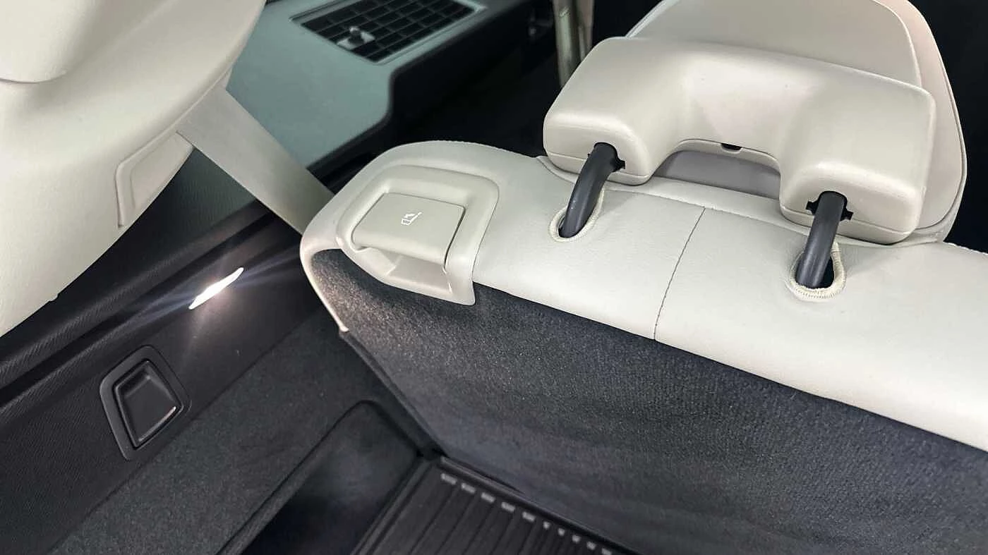 Volvo-XC90-image-18