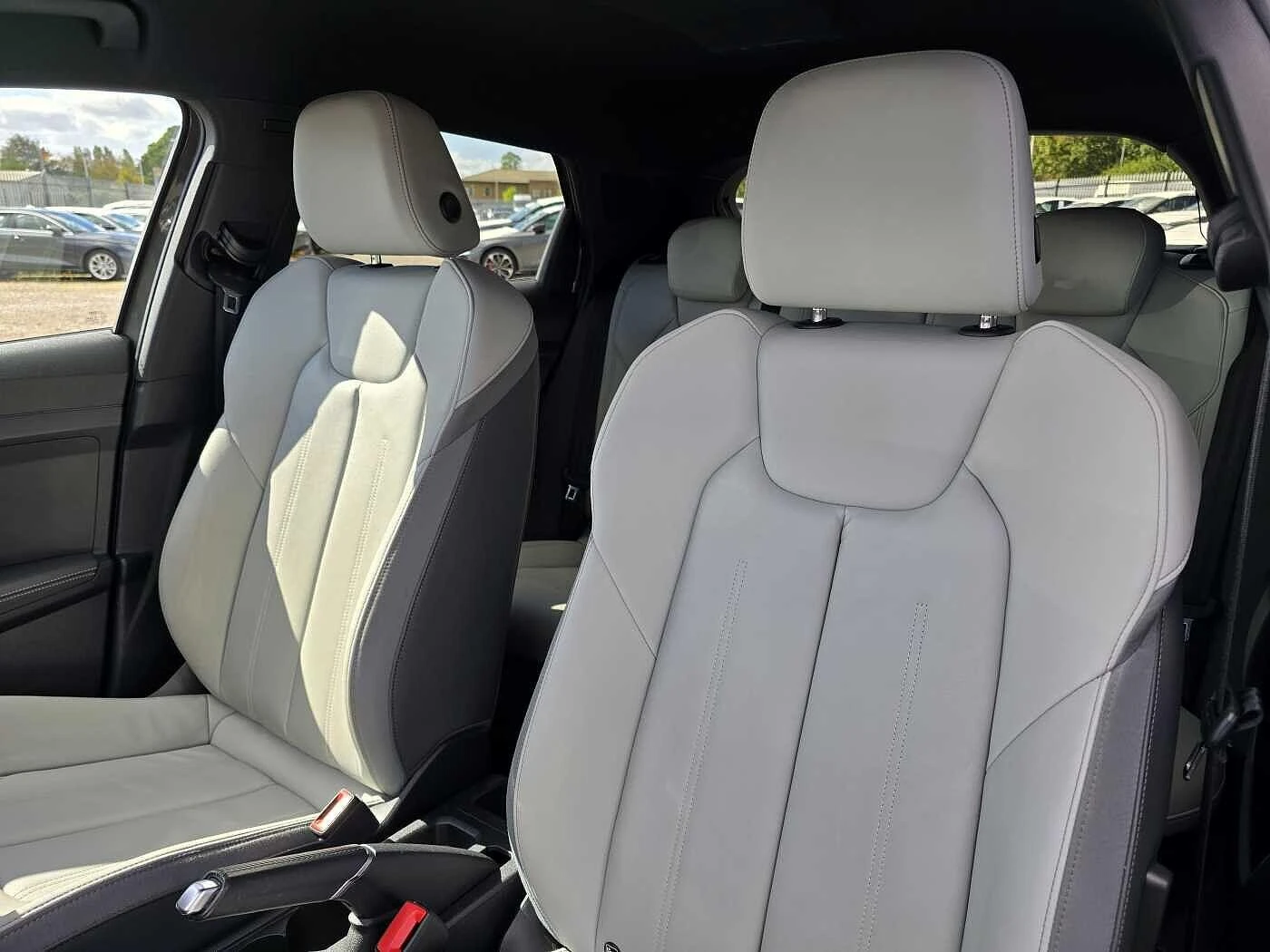 Audi-A1 Sportback-image-9