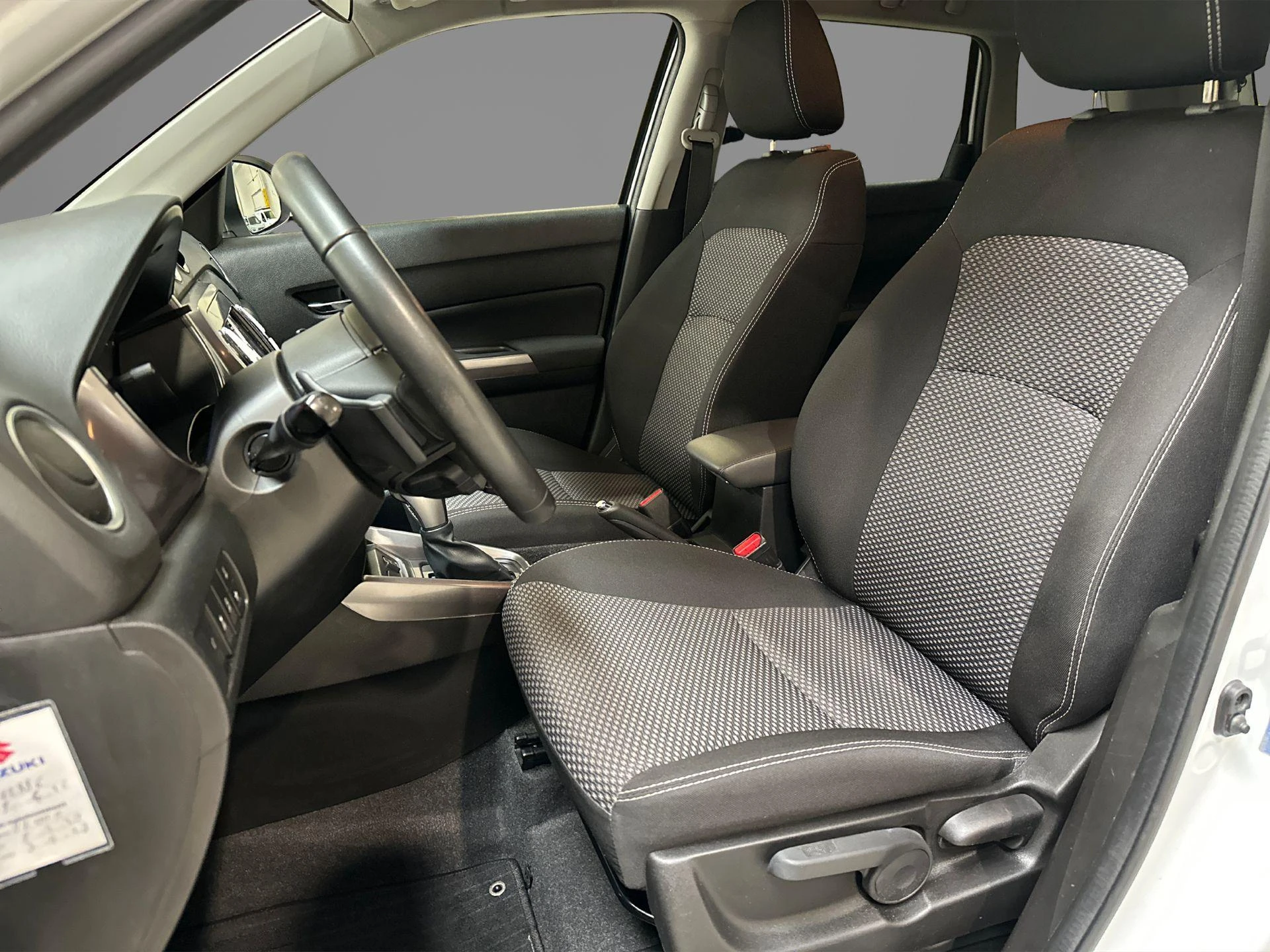 Suzuki-Vitara-image-24