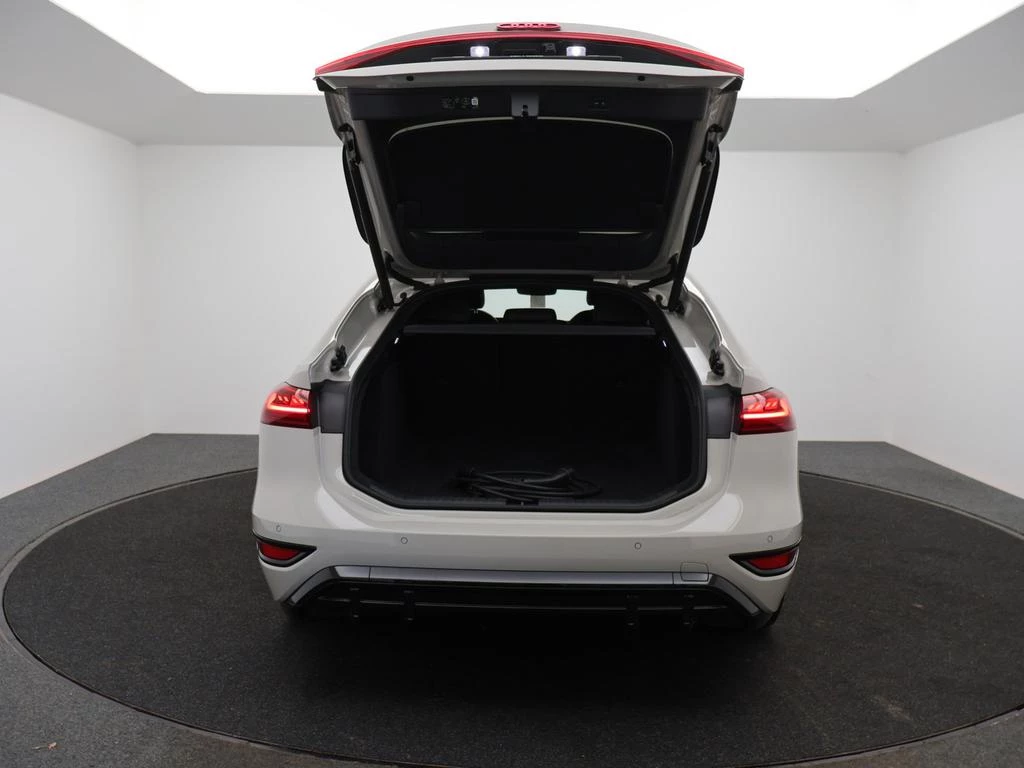 Audi A6 Sportback e-tron Sportback e-Tron 100 kWh Performance S line *APP CONNECT*BLTH*CRUISE*BRUIN LEDER*B&O SOUND*ZETELVERWARMING*...
