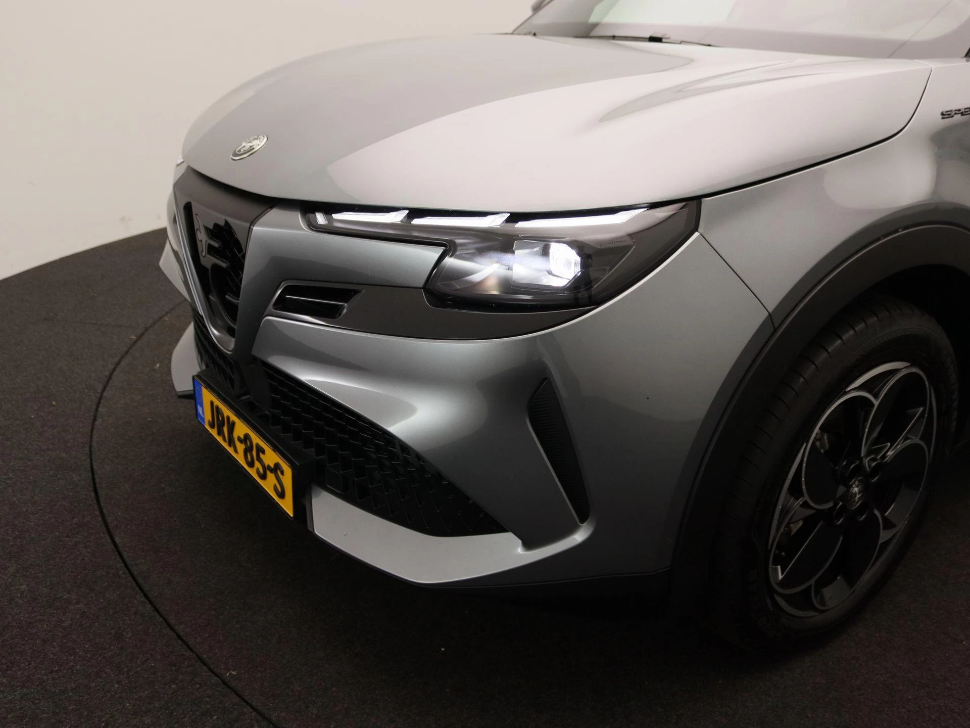 Alfa Romeo Junior Elettrica Speciale 54 kWh