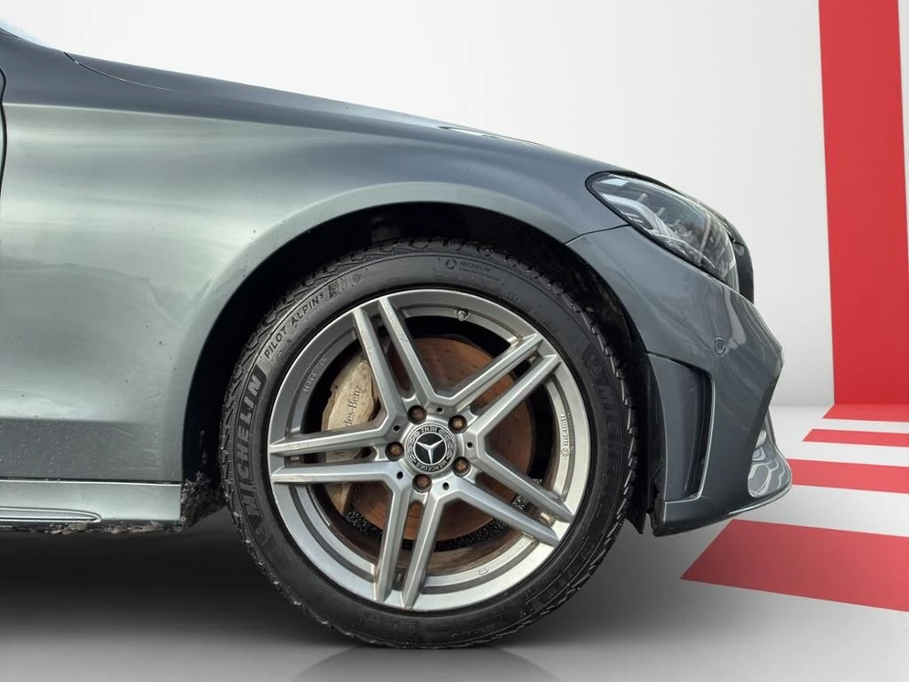 Mercedes-Benz-C-Klasse 300 de-image-5