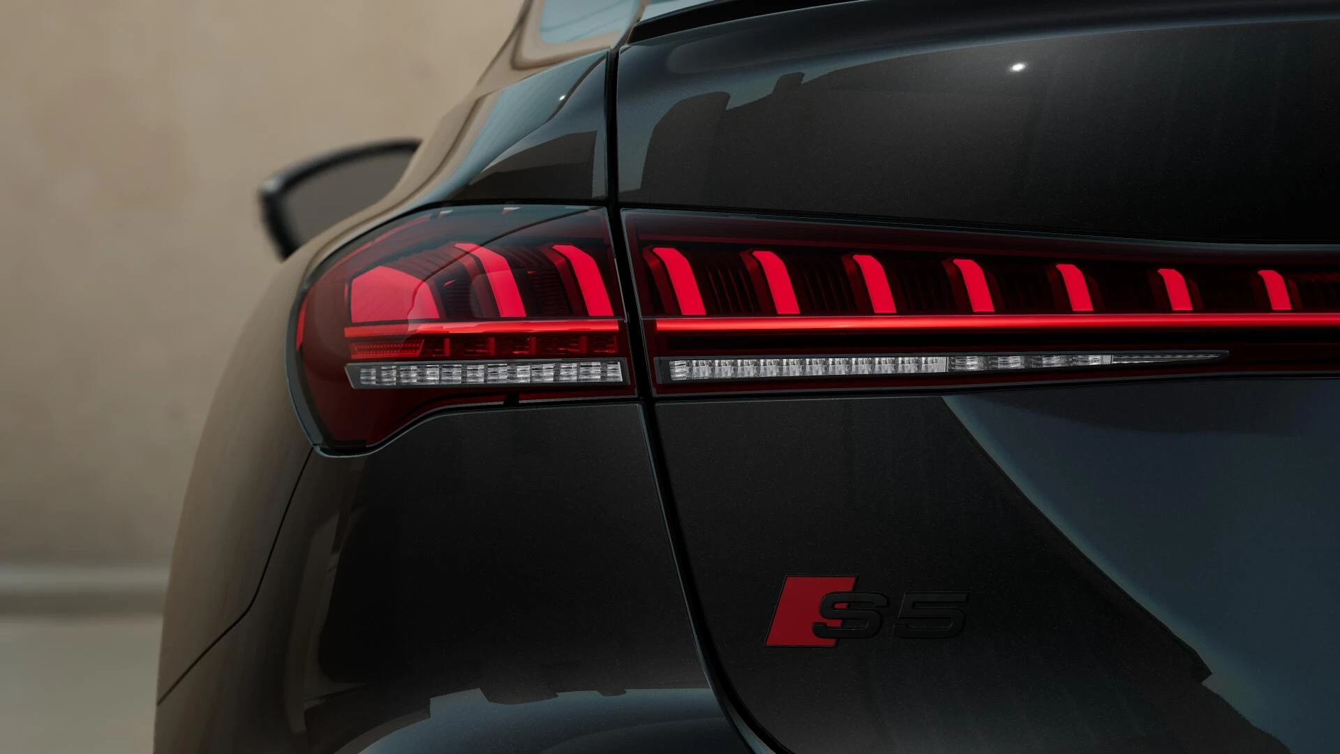 Audi-S5-image-6