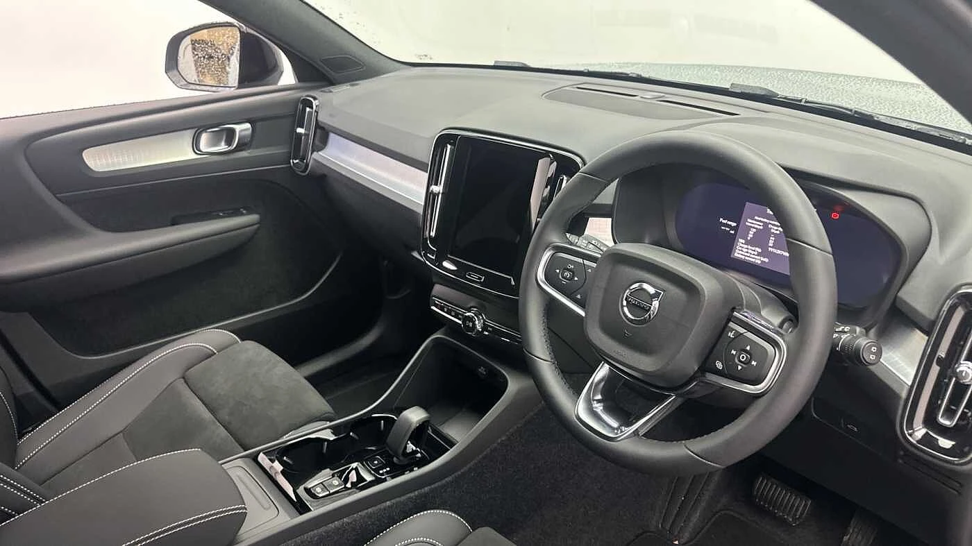 Volvo-XC40-image-5
