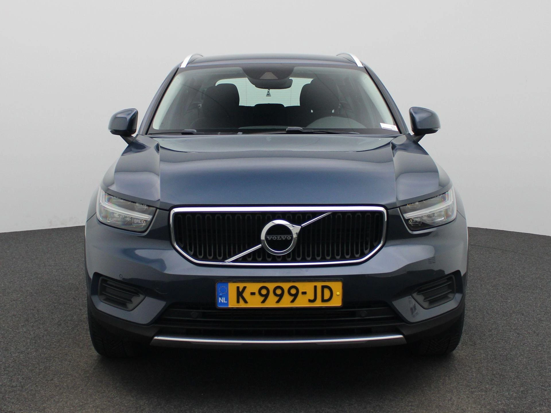 Volvo XC40 1.5 T2 Momentum