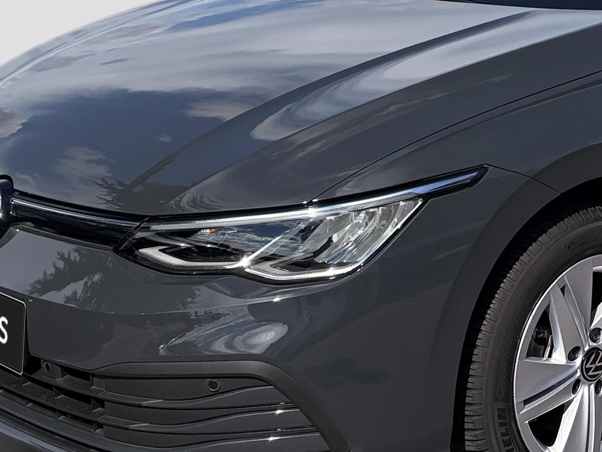 Volkswagen-Golf-image-18
