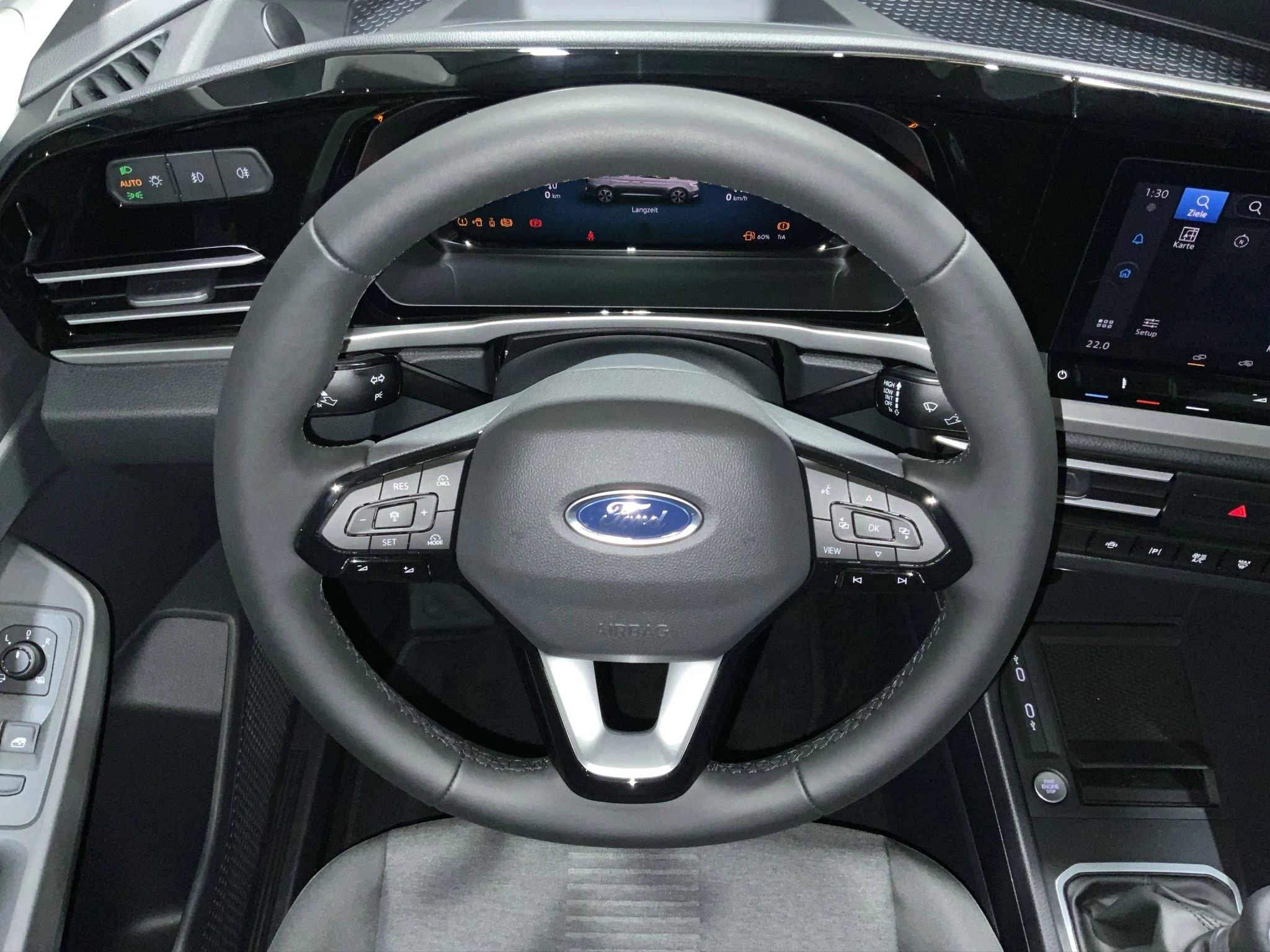 Ford-Tourneo Connect-image-12