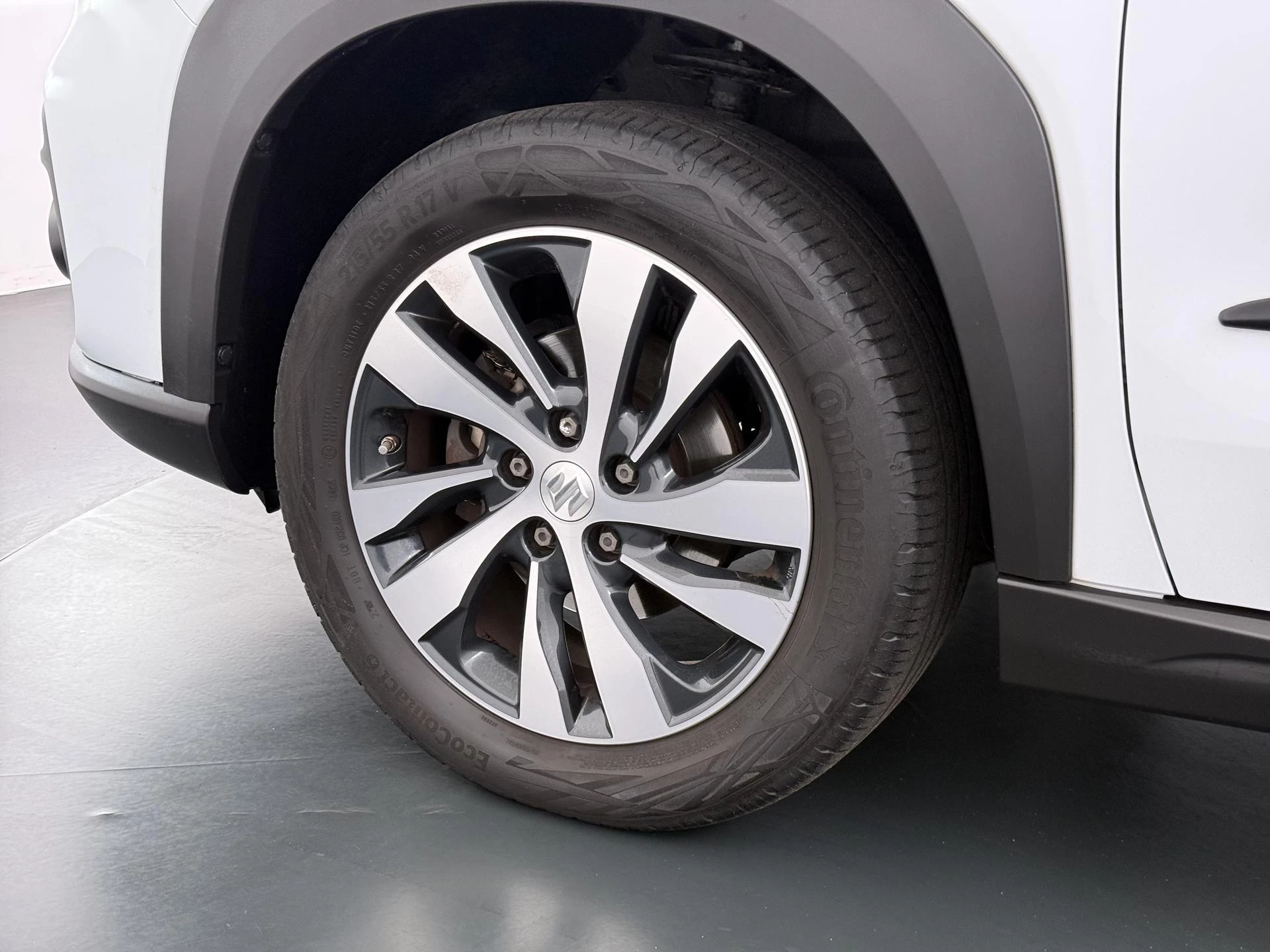 Suzuki-S-Cross-image-8