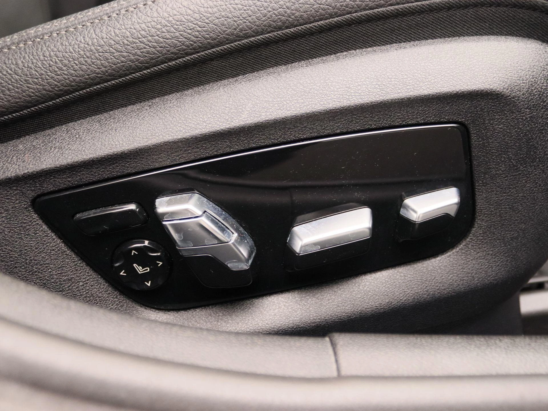 BMW-5 Serie-image-27