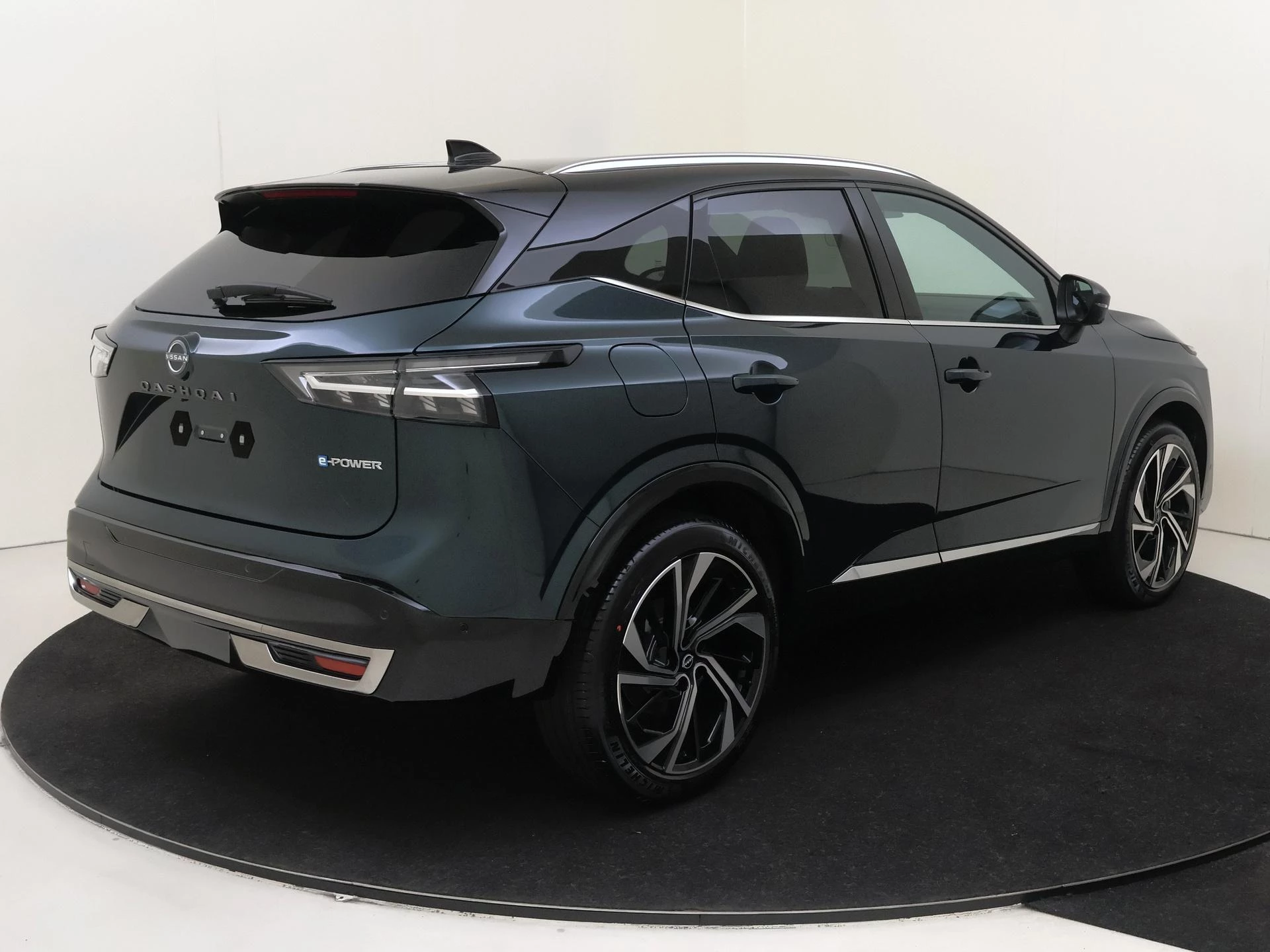 Nissan-QASHQAI-image-3