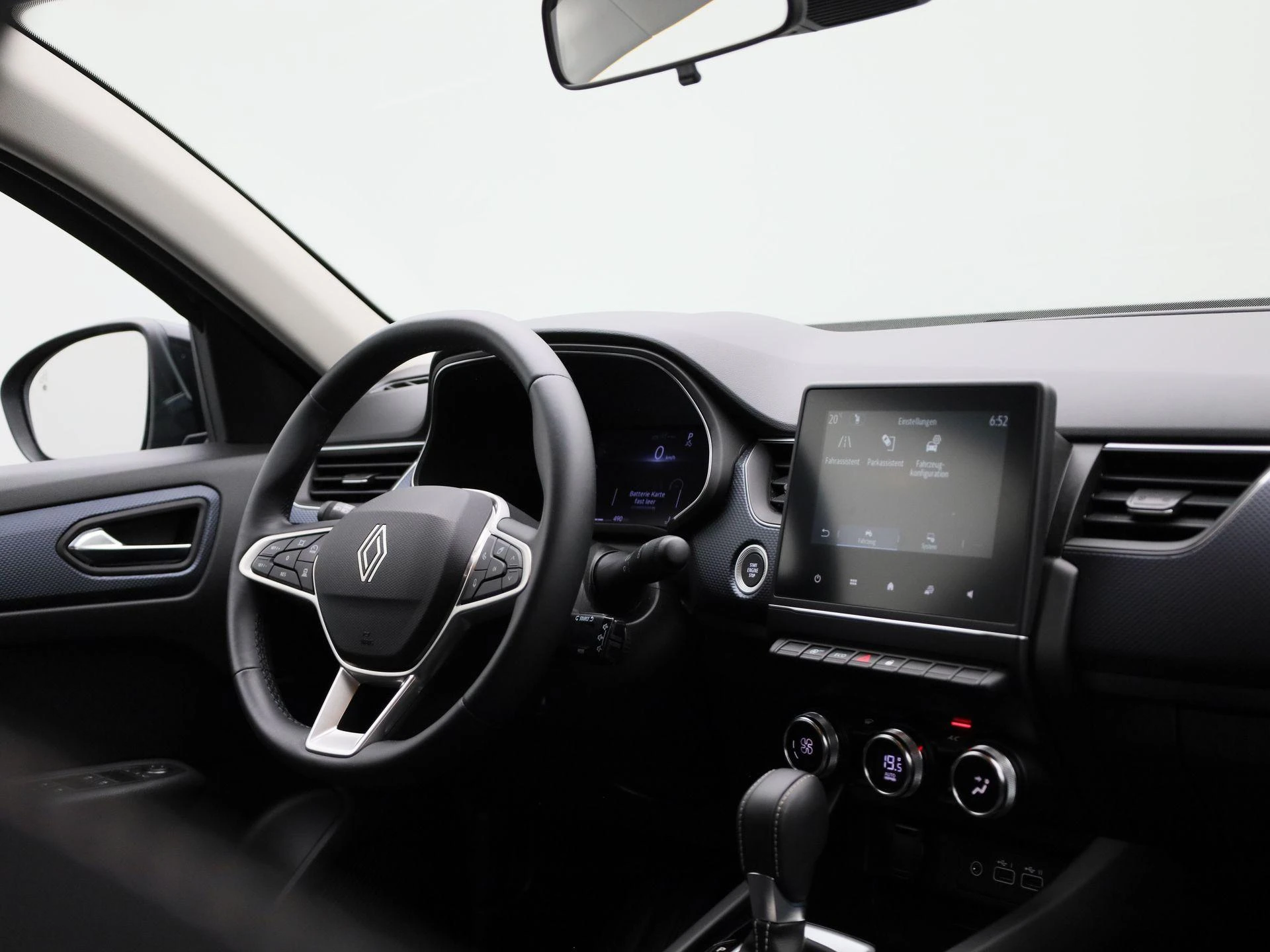 Renault-Arkana-image-34
