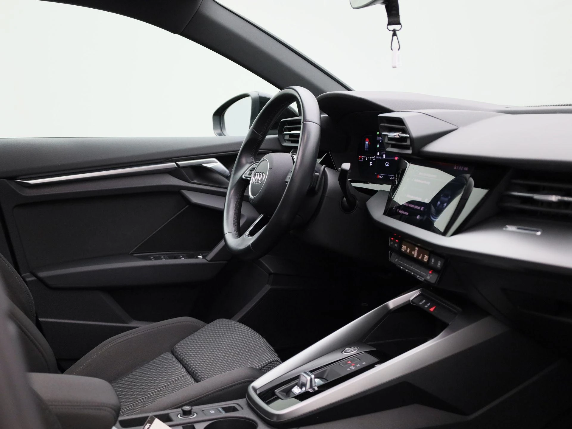 Audi-A3-image-33