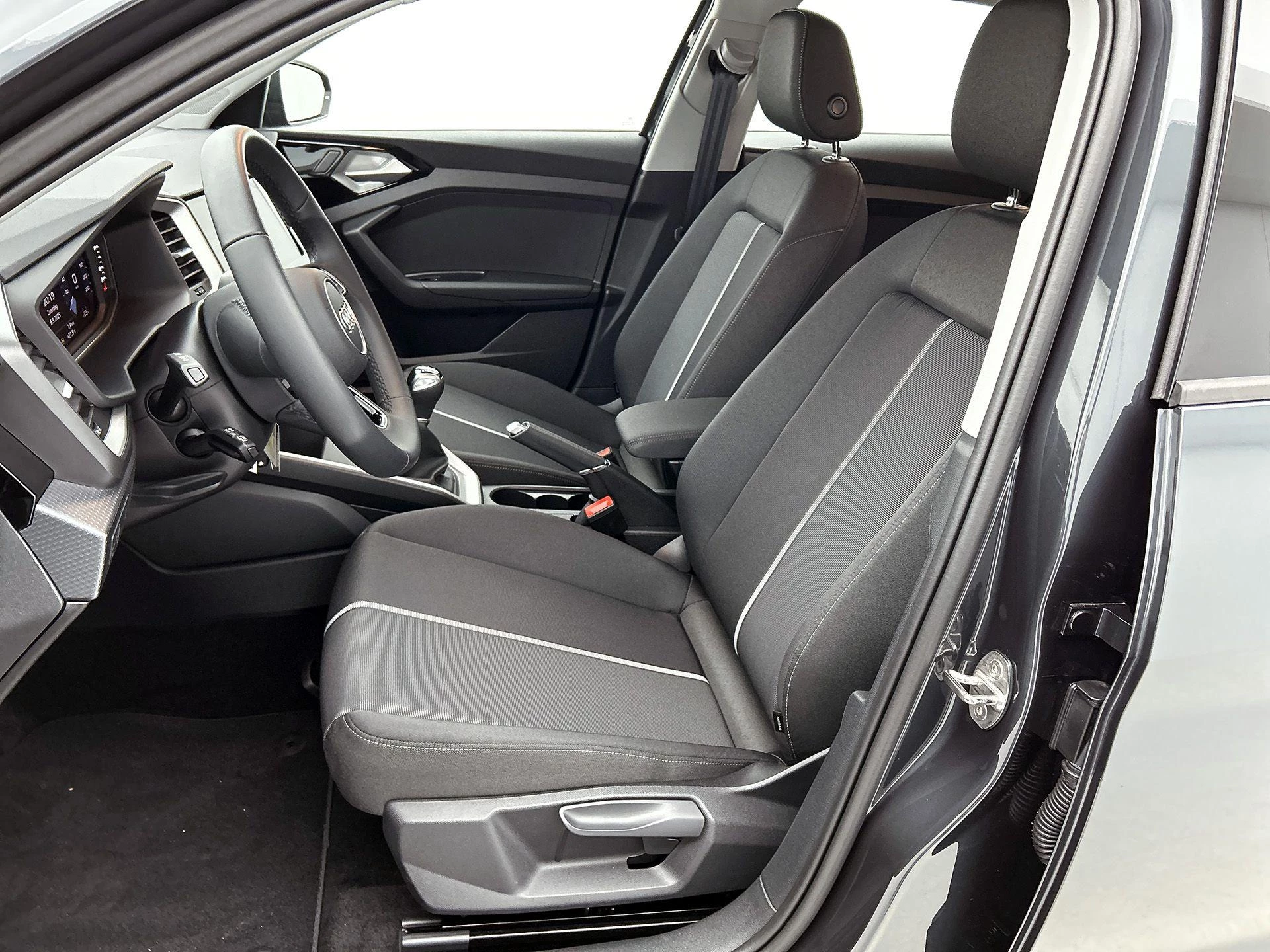 Audi-A1 Sportback-image-21