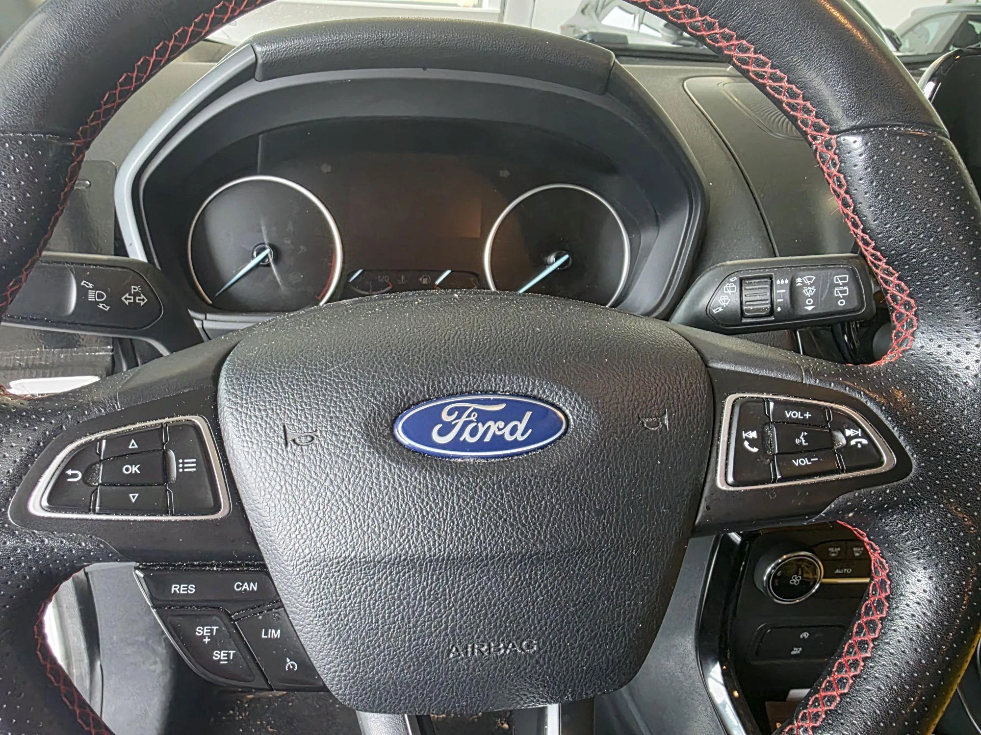 Ford-EcoSport-image-17