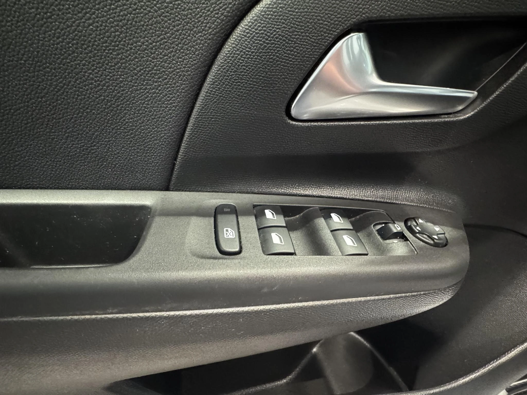 Opel-Corsa-image-19