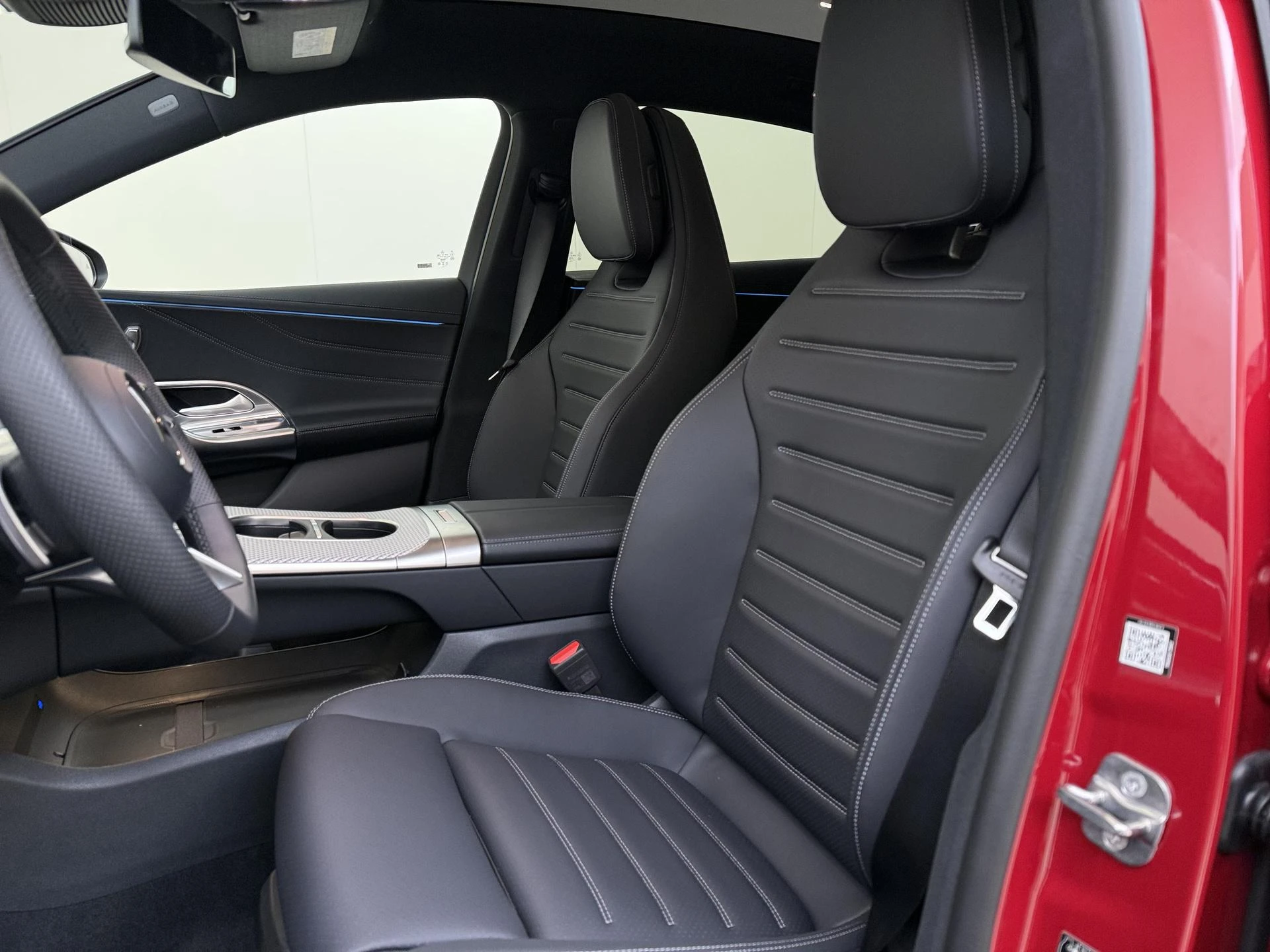 Mercedes-Benz-C-Klasse-image-14